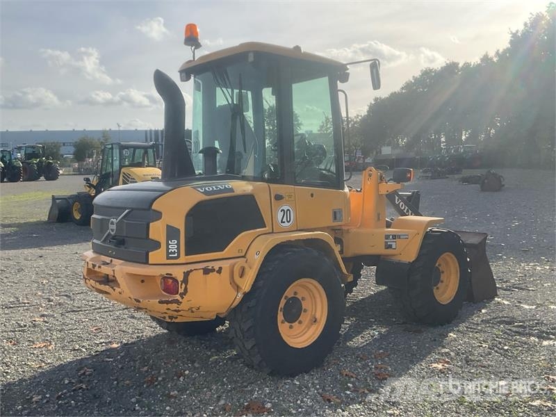 Volvo L30G Wheel Loader Kolesni nakladalci