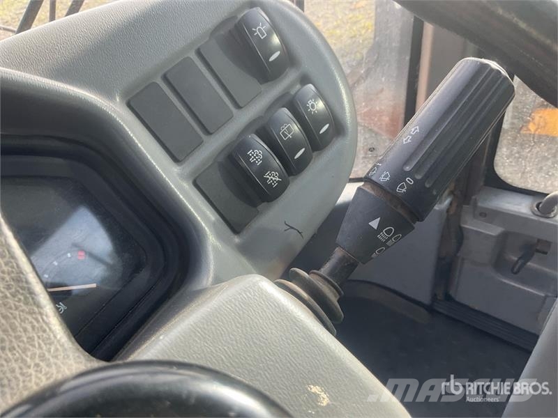 Volvo L30G Wheel Loader Kolesni nakladalci
