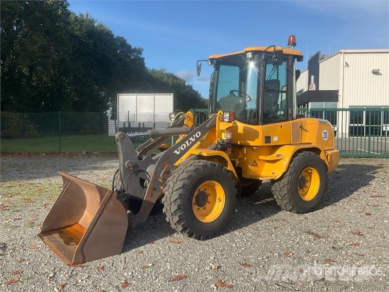 Volvo L30G Wheel Loader Kolesni nakladalci