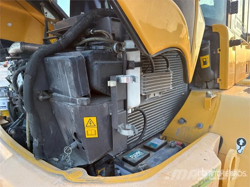 Volvo L35GS Wheel Loader Pale gommate