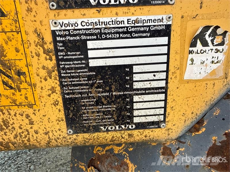 Volvo L35GS Wheel Loader Pale gommate