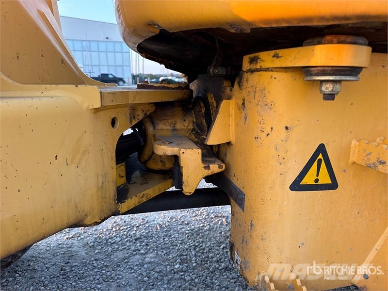 Volvo L35GS Wheel Loader Pale gommate