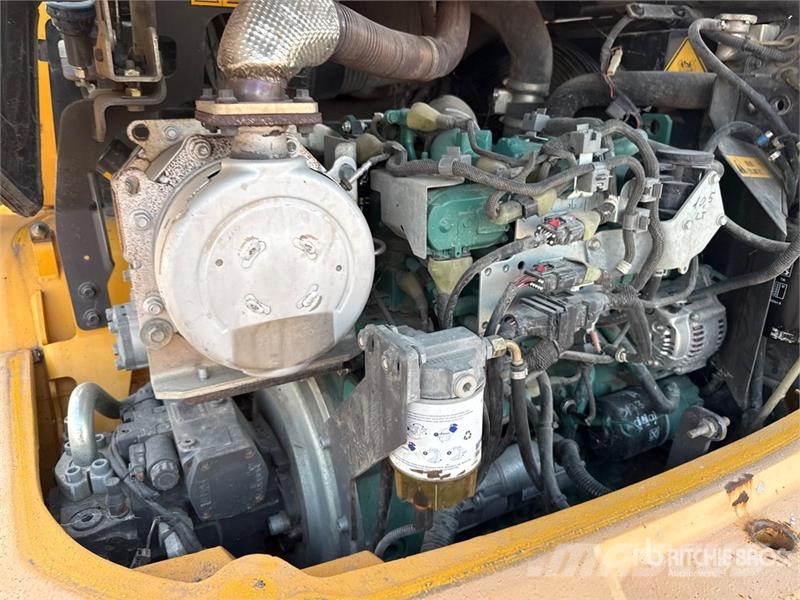 Volvo L35GS Wheel Loader Pale gommate