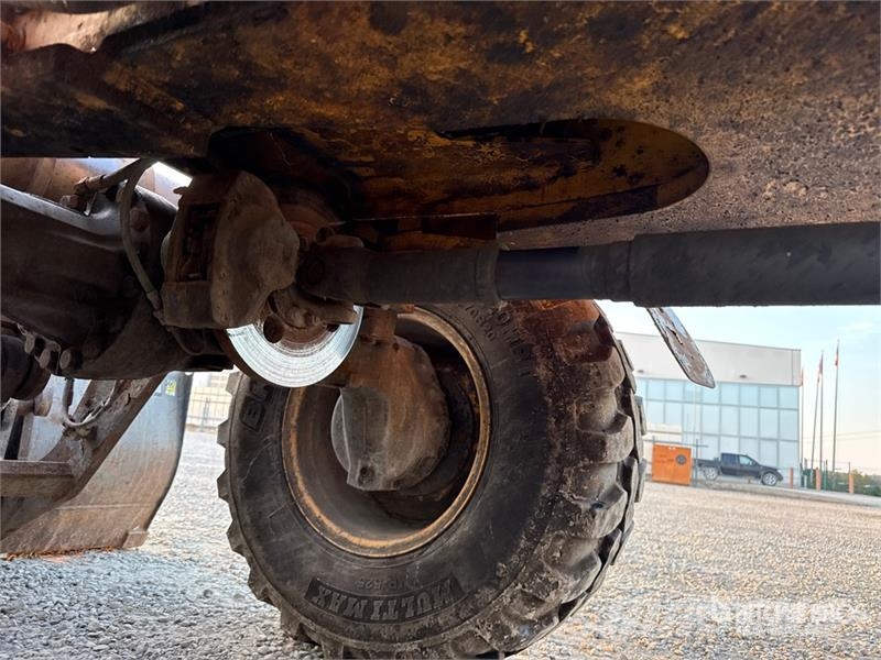 Volvo L35GS Wheel Loader Pale gommate