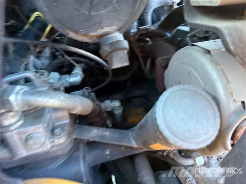 Volvo L35GS Wheel Loader Pale gommate