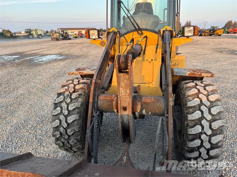 Volvo L35GS Wheel Loader Pale gommate