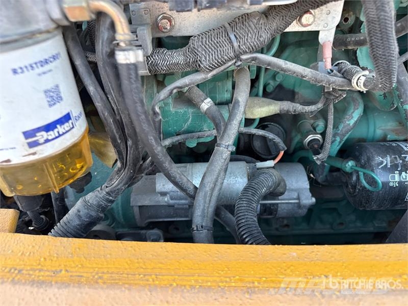 Volvo L35GS Wheel Loader Pale gommate