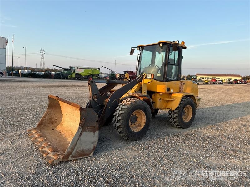 Volvo L35GS Wheel Loader Pale gommate