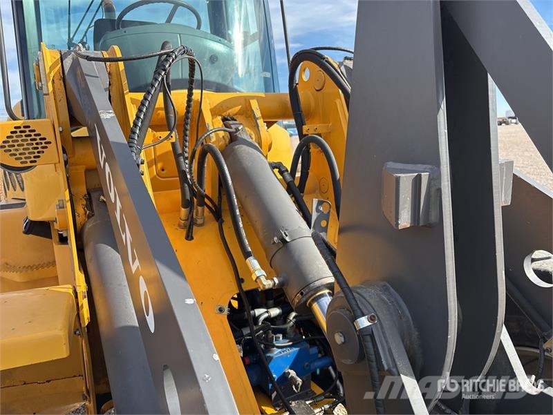 Volvo L45B Wheel Loader 轮式装载机