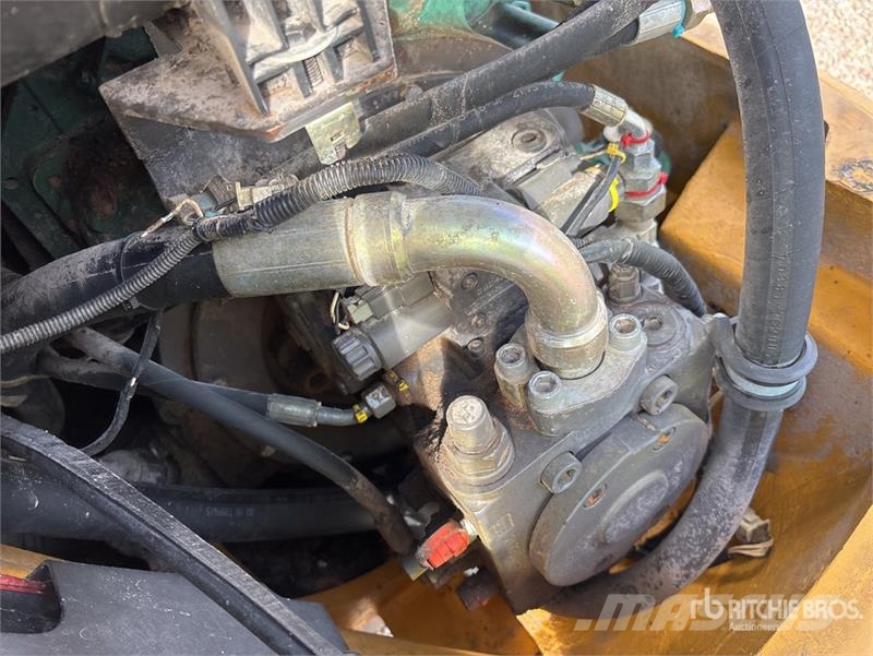 Volvo L45B Wheel Loader 轮式装载机