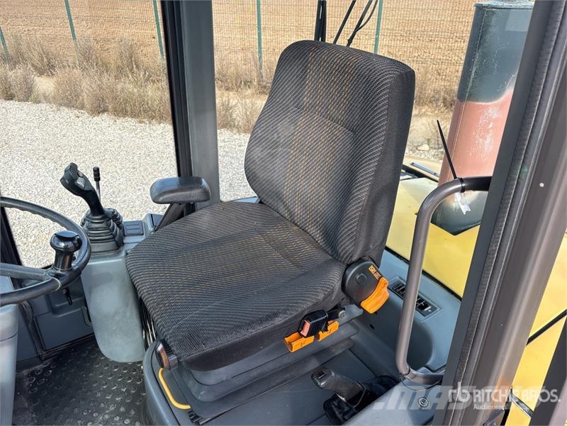 Volvo L45B Wheel Loader 轮式装载机