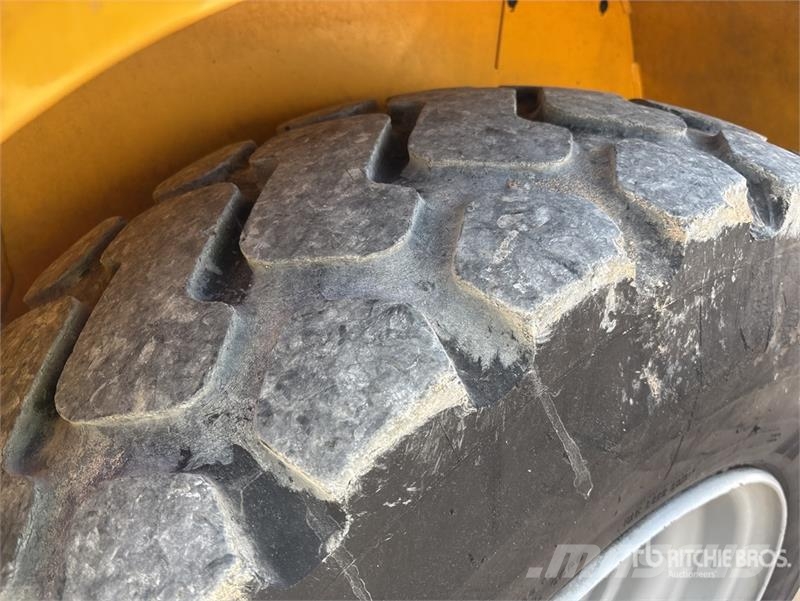 Volvo L45B Wheel Loader 轮式装载机