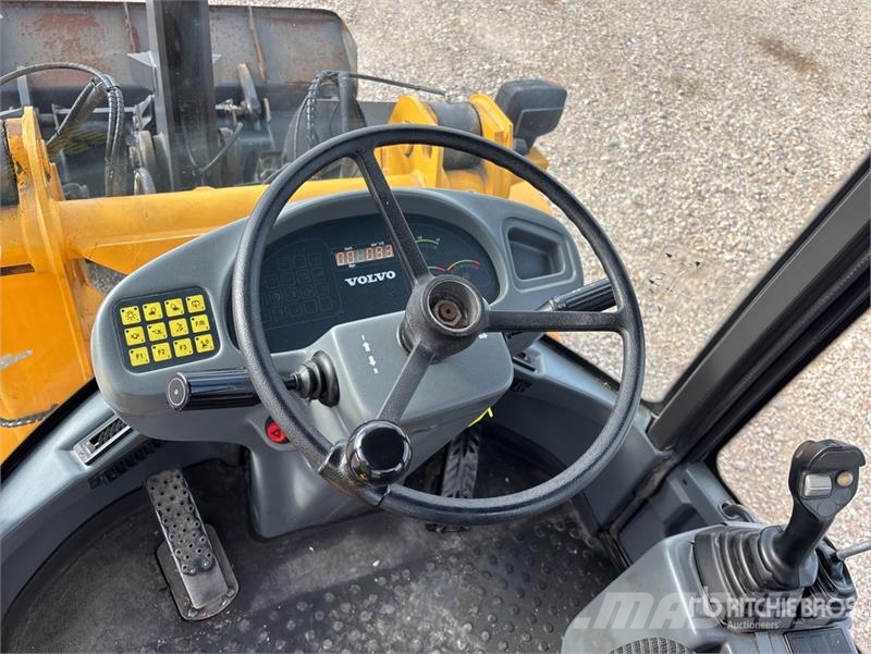 Volvo L45B Wheel Loader 轮式装载机