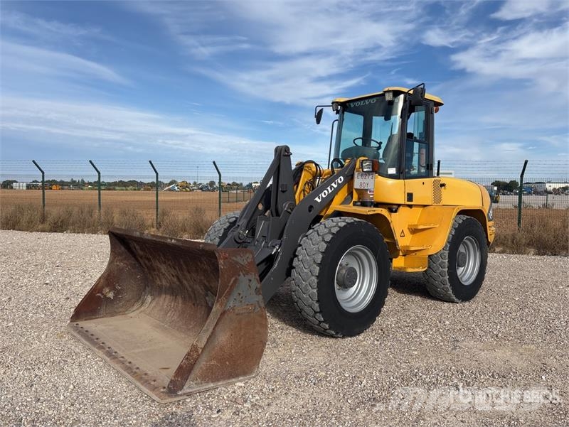 Volvo L45B Wheel Loader 轮式装载机