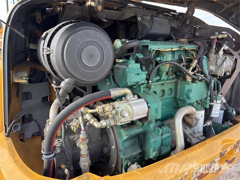 Volvo L45B Wheel Loader 轮式装载机