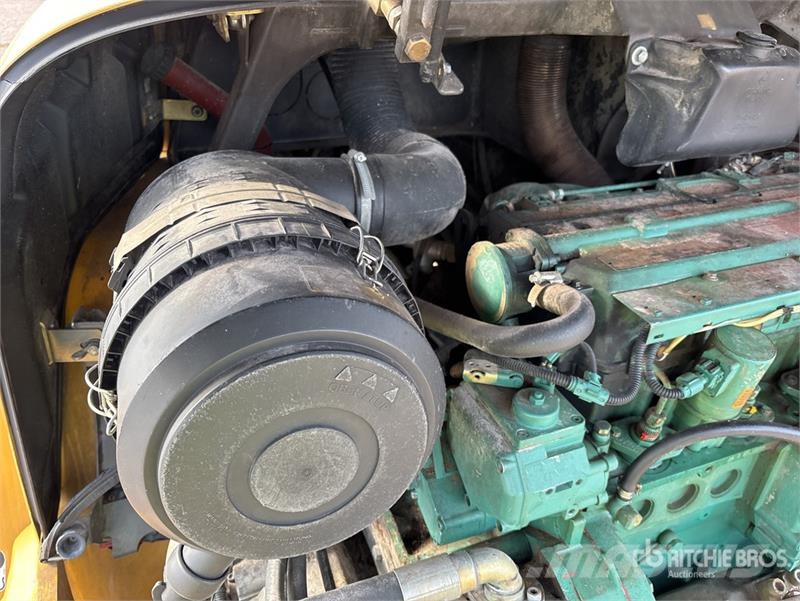 Volvo L45B Wheel Loader 轮式装载机