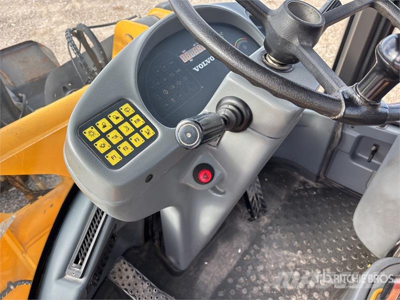 Volvo L45B Wheel Loader 轮式装载机