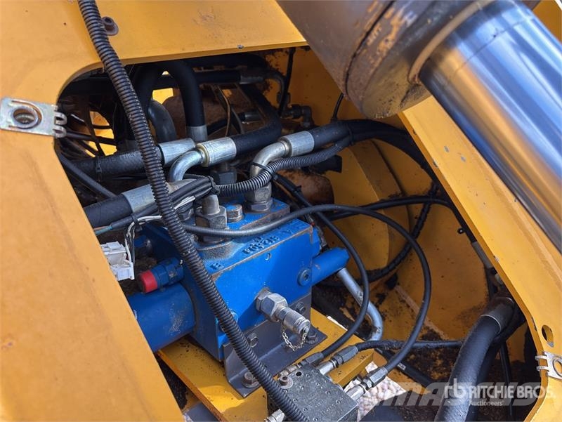 Volvo L45B Wheel Loader 轮式装载机