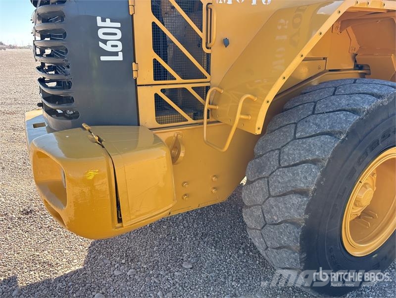 Volvo L60F Wheel Loader 輪胎式裝載機