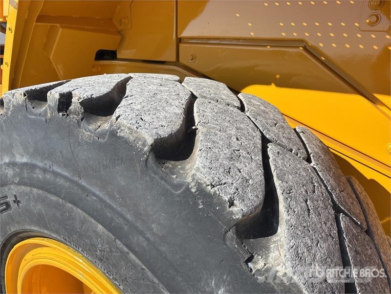 Volvo L60F Wheel Loader 輪胎式裝載機
