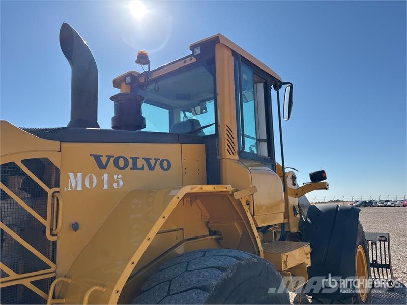 Volvo L60F Wheel Loader 輪胎式裝載機