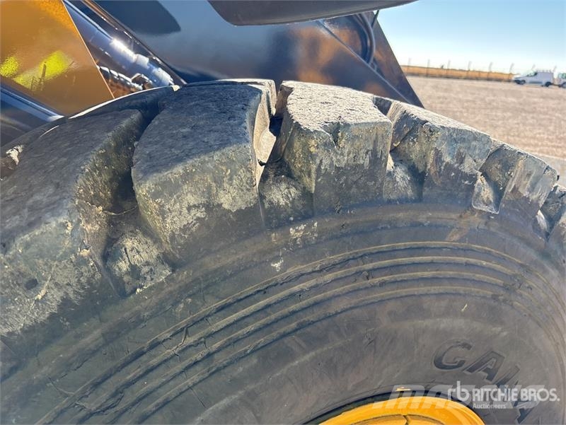 Volvo L60F Wheel Loader 輪胎式裝載機