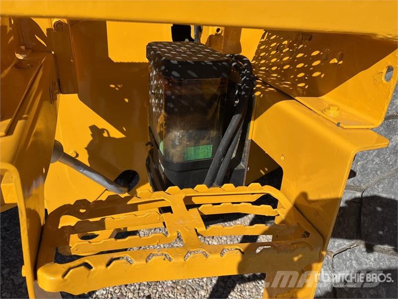 Volvo L60F Wheel Loader 輪胎式裝載機