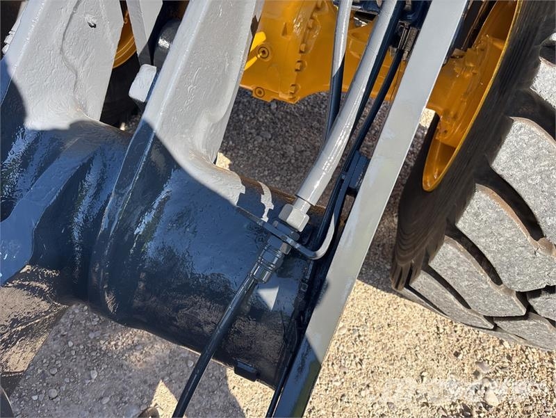 Volvo L60F Wheel Loader 輪胎式裝載機