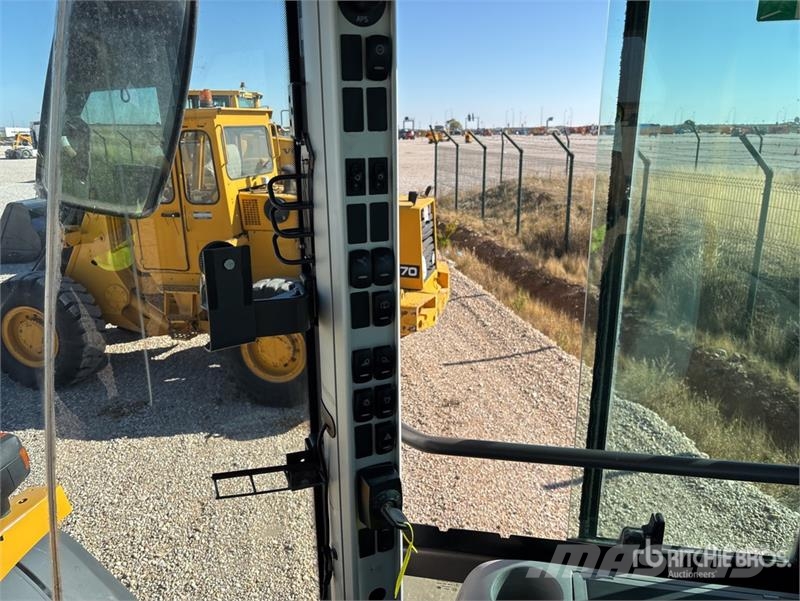 Volvo L60F Wheel Loader 輪胎式裝載機