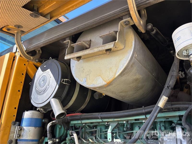 Volvo L60F Wheel Loader 輪胎式裝載機