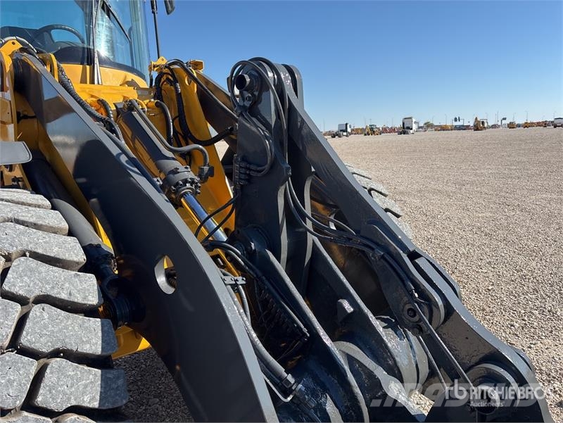 Volvo L60F Wheel Loader 輪胎式裝載機