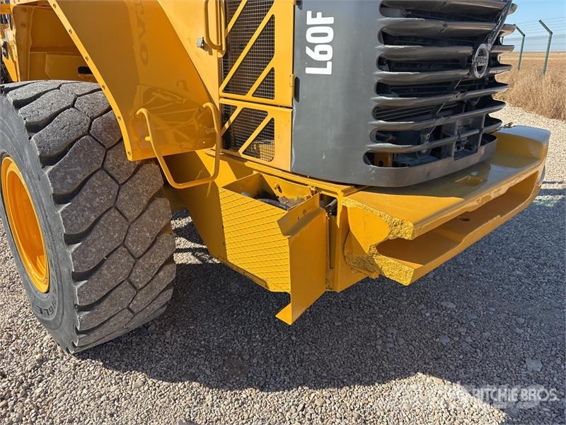 Volvo L60F Wheel Loader 輪胎式裝載機