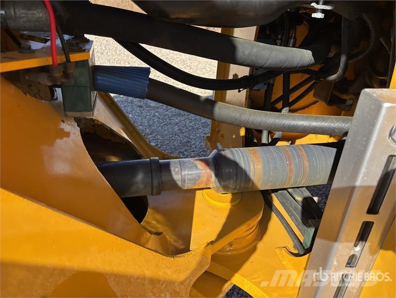 Volvo L60F Wheel Loader 輪胎式裝載機