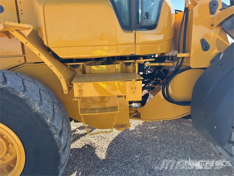 Volvo L60F Wheel Loader 輪胎式裝載機