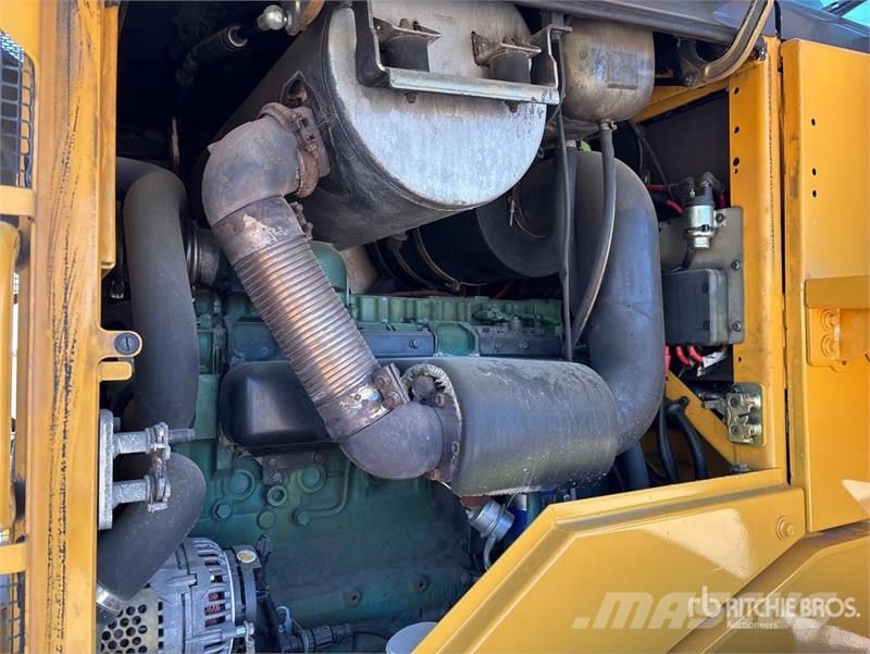 Volvo L60F Wheel Loader 輪胎式裝載機