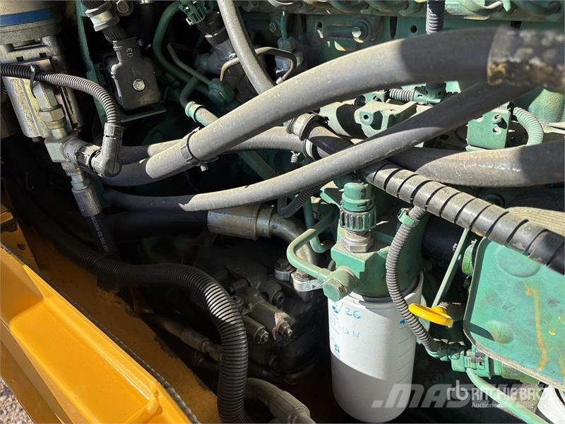 Volvo L60F Wheel Loader 輪胎式裝載機