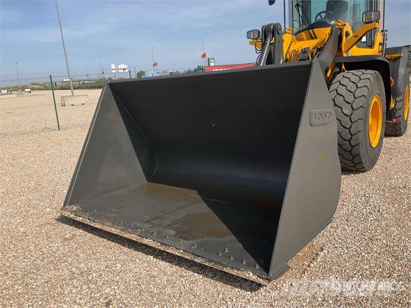 Volvo L90H High Lift Wheel Loader Cargadoras sobre ruedas