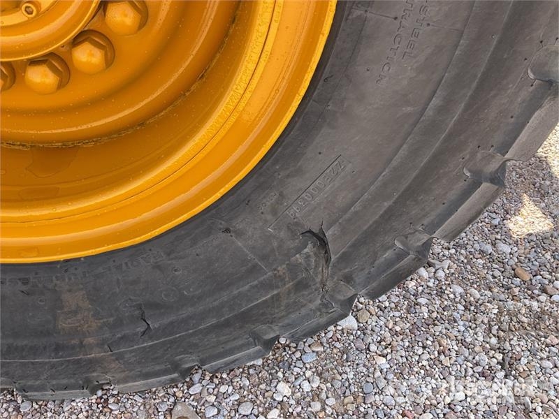Volvo L90H High Lift Wheel Loader Cargadoras sobre ruedas