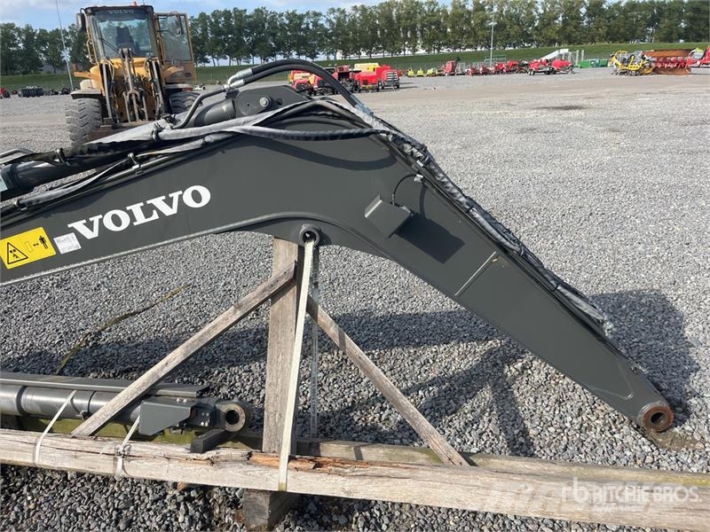Volvo Mono Boom to fit Volvo ECR88 include Cylinder Boom クレーン部品と設備