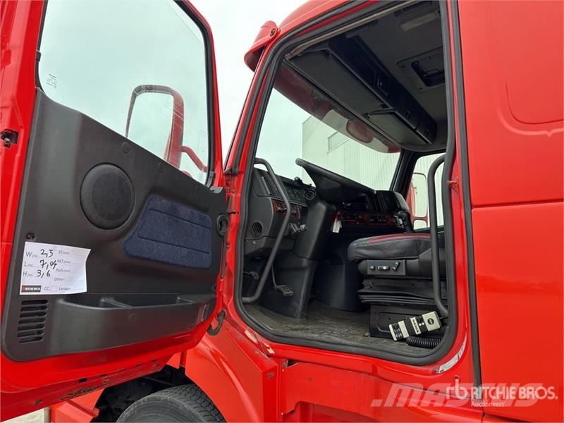Volvo NH12 4x2 Tracteur Routier Cabine Couchette S/A Sle Sattelzugmaschinen