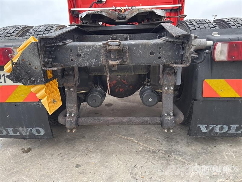 Volvo NH12 4x2 Tracteur Routier Cabine Couchette S/A Sle Sattelzugmaschinen
