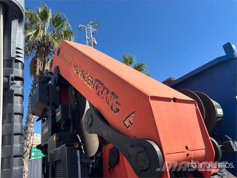 Volvo PK36002 on Volvo FM 64 B3 400 TR 6x4 Flatbed Truck Camion plateau ridelle avec grue