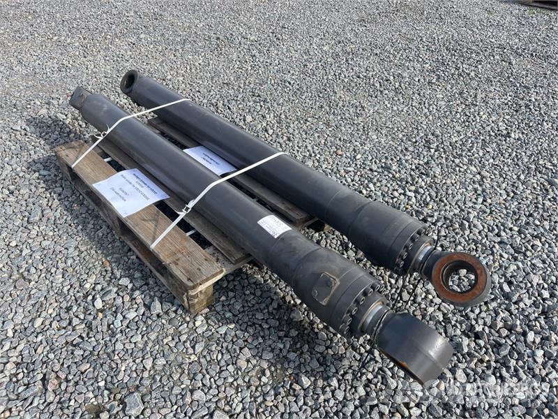 Volvo QTY of 2 Boom Cylinder to fit Volvo ECR355 Cylinde Transportation - Others