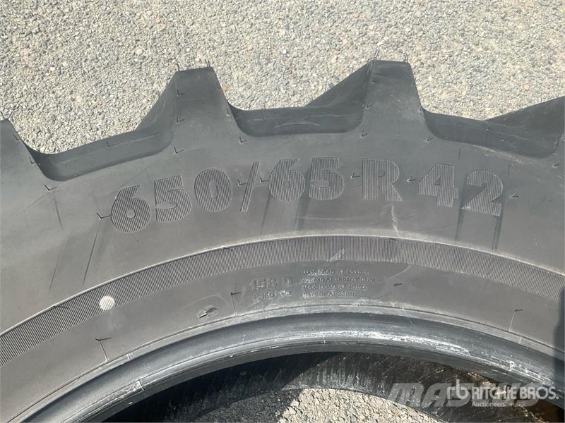 Vredestein 158D TRAXION65 650/65R42 Tires Колеса