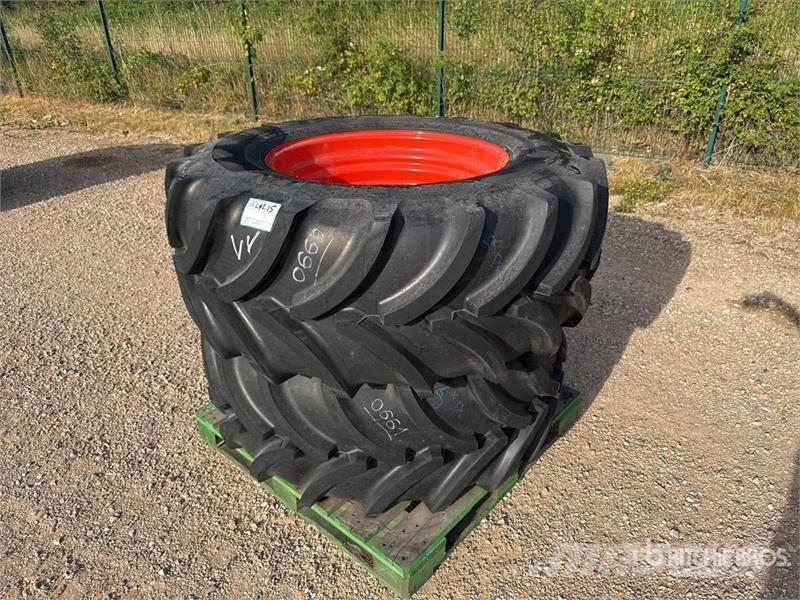 Vredestein 540/65R30 150D Qte De 2 Roues Qty of 2 Wheels Колеса