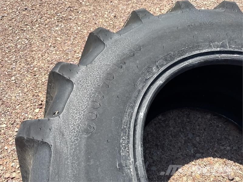 Vredestein 600/70R30 TL158D Pneu Tires Колеса