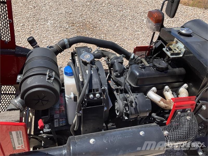 VST Fieldtrac 224D 4WD Utility Tractor Taajamatraktorit