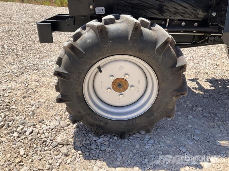 VST Fieldtrac 224D 4WD Utility Tractor Taajamatraktorit
