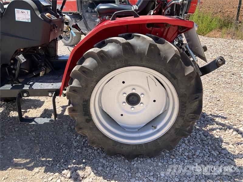VST Fieldtrac 224D 4WD Utility Tractor Taajamatraktorit