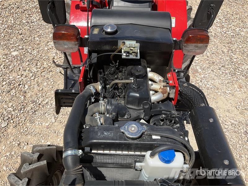 VST Fieldtrac 224D 4WD Utility Tractor Taajamatraktorit
